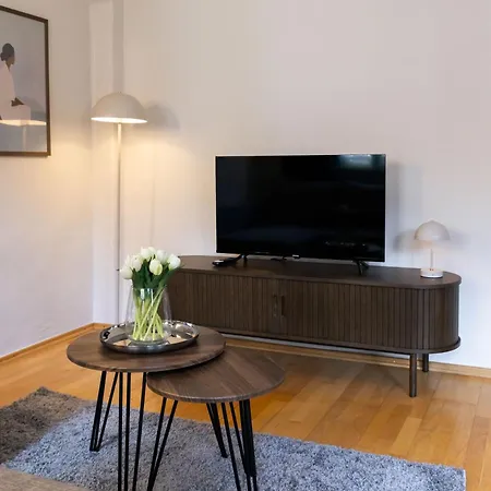 Altstadt Maisonette Mit Dachterasse In - H4 Lägenhet *